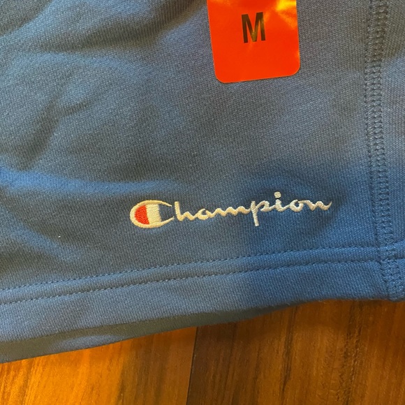 Mens Champion Shorts (M) - Picture 2 of 3